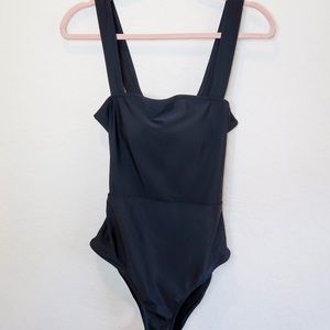 NWOT Aerie Bandeau One Piece Swimsuit